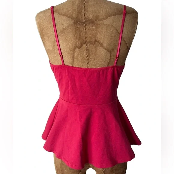 Mikey & Joey Peplum Salmon Tank MD - Picture 3 of 5